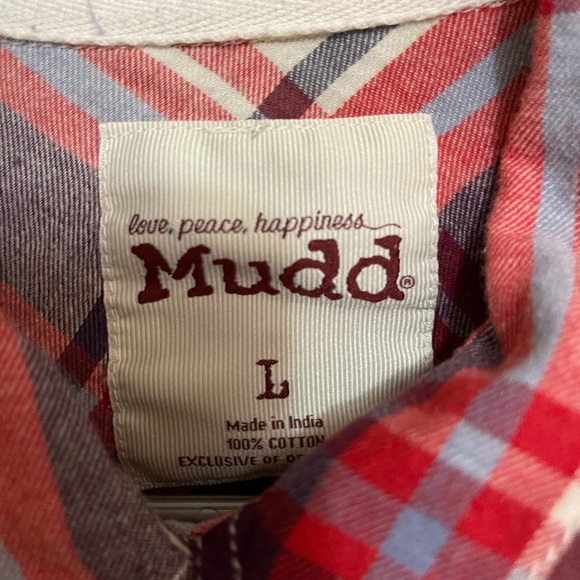 Mudd Long sleeve button up. - Picture 3 of 4